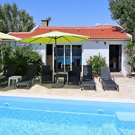 Pag 6412c Apartment *