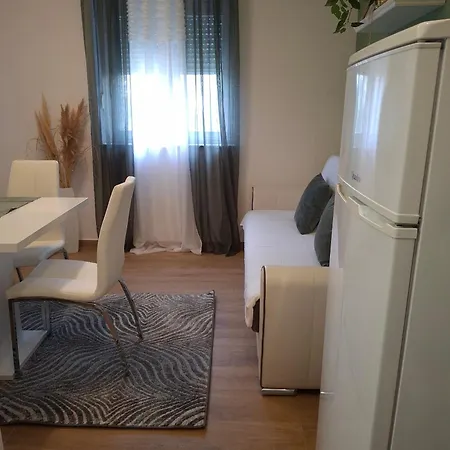 Pag 6412c Apartment Pag Town