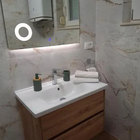 Pag 6412c Apartment