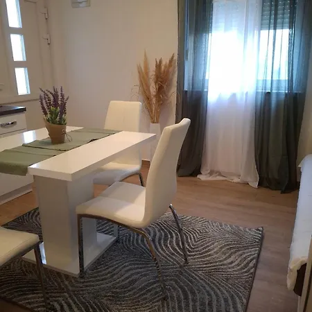 公寓 Pag 6412c 帕格